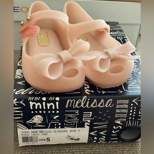 size 5 Mini Melissa